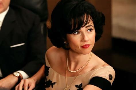 Linda Cardellini on Mad Men’s Secrets and Sex Scenes